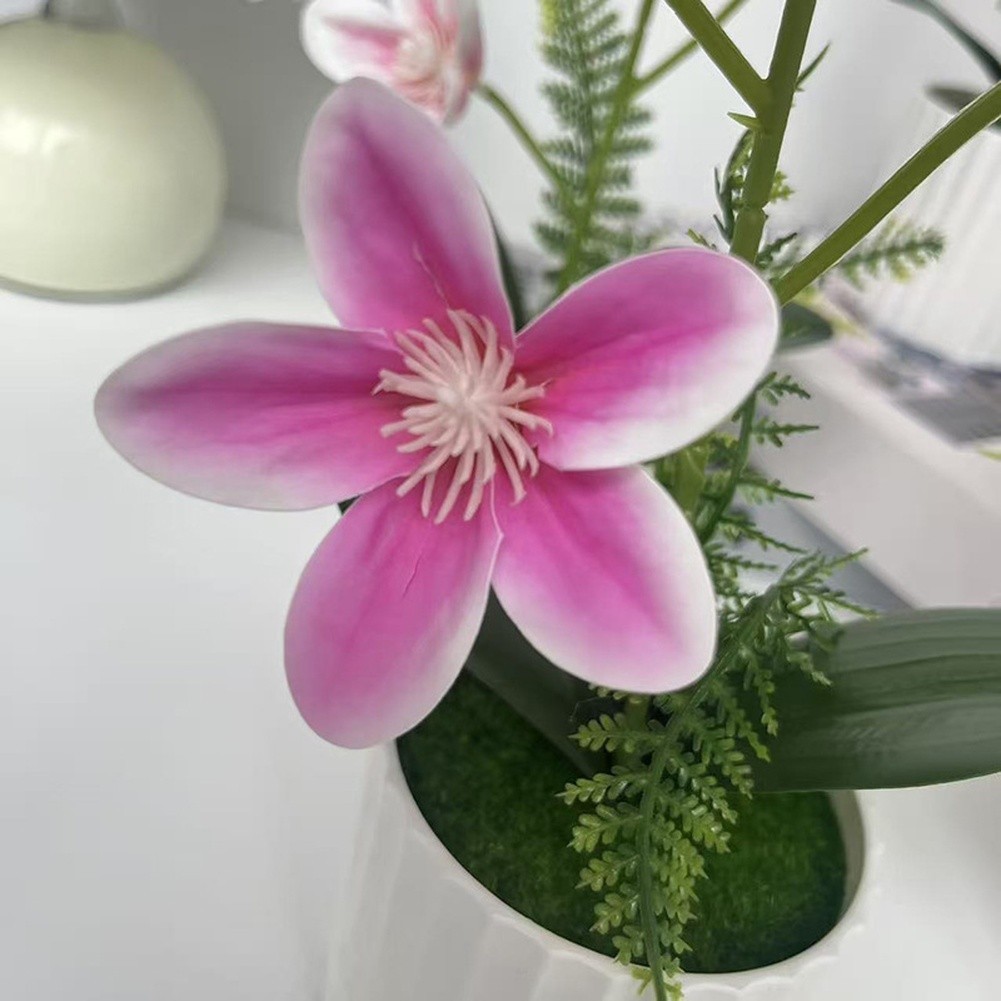 Vertical Pot Magnolia Flower Decoration with Realistic Petals and Green Leaves
