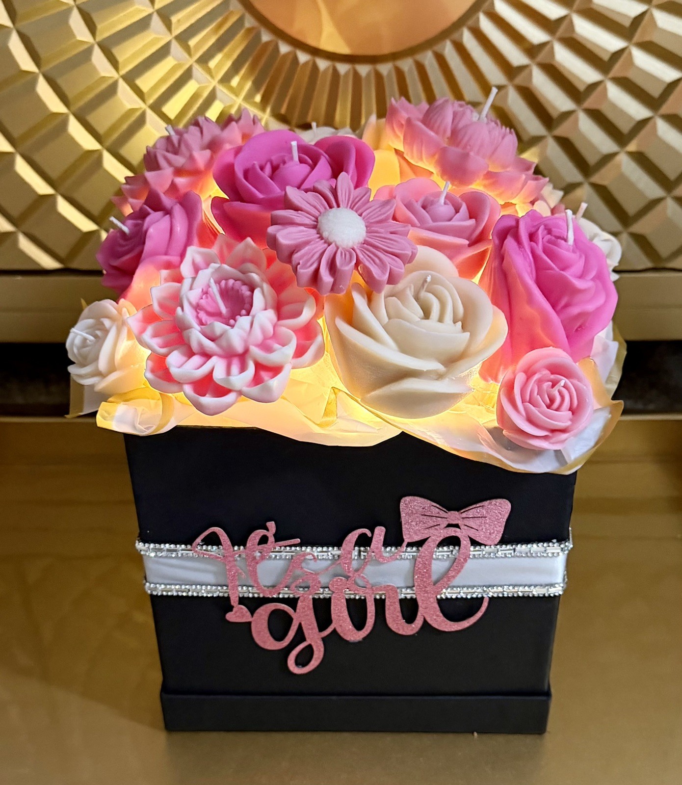 Handmade Scented Candle Bouquet – Luxury Flower Candle Gift Box- It’s A Girl