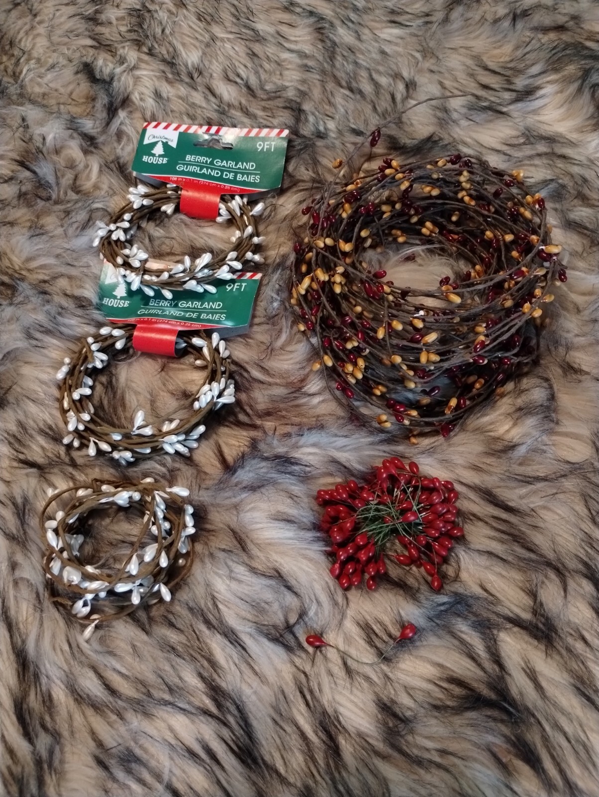Christmas House Ivory Red Gold Primitive Pip Berry Roping Garland Mixed Lot New