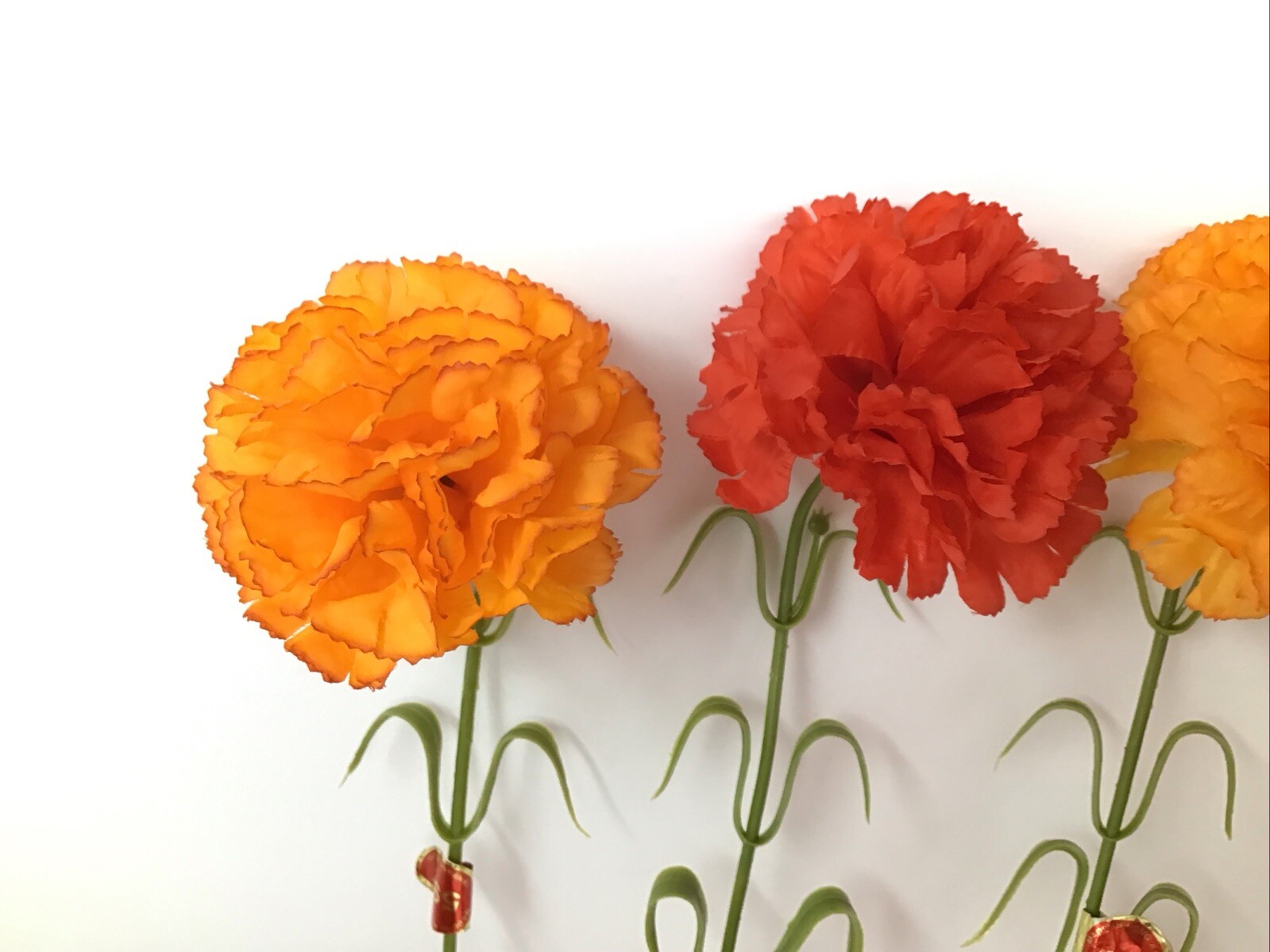 Artificial Silk Carnation Flower Stem 5 Stems 17” L 3” Blooms Hong Kong Vintage