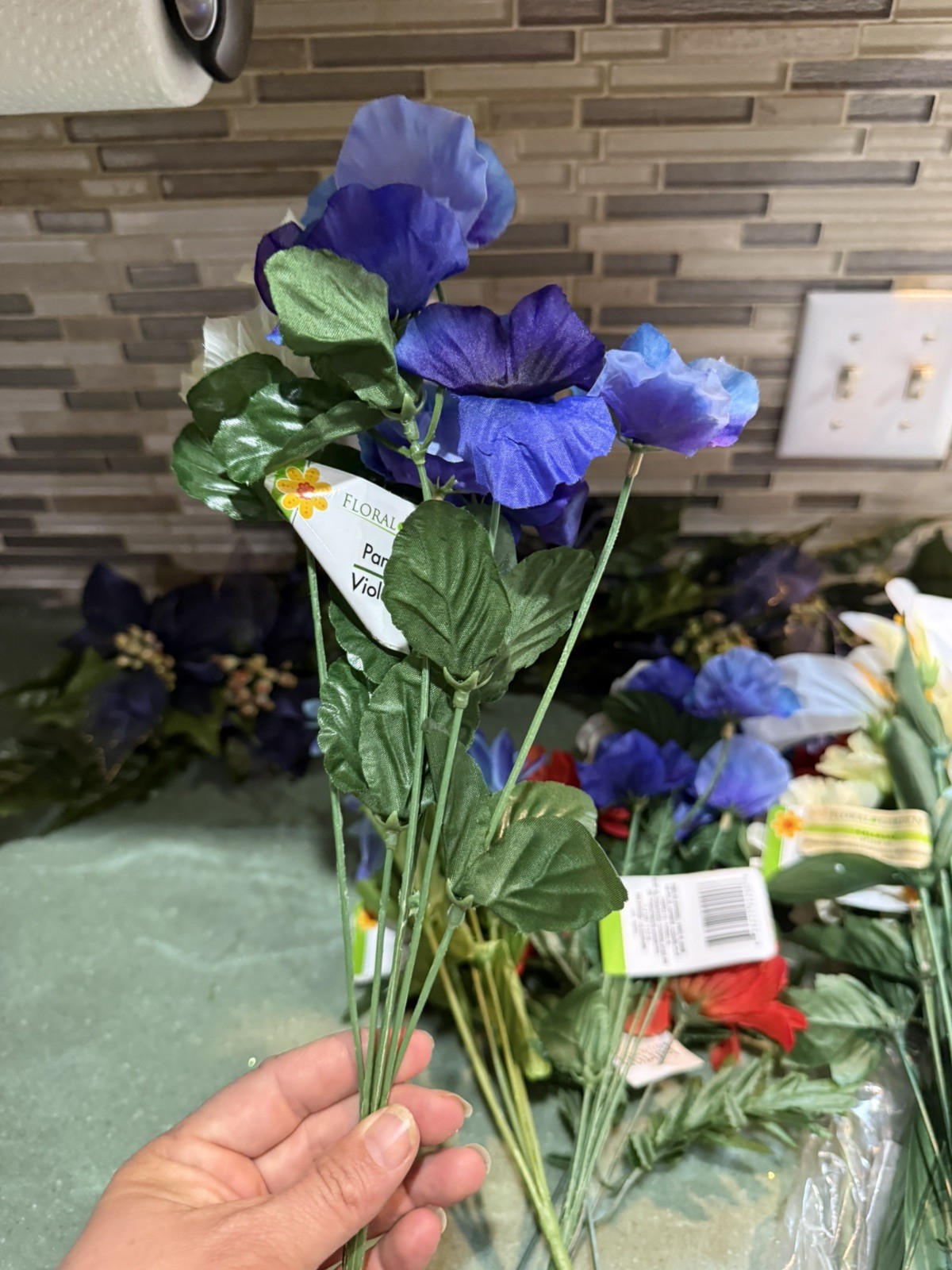 Artificial Flowers/plants For Decoration – The Lot 21 pcs