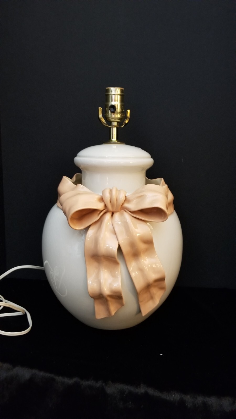 Betlar Inc, Bedroom Lamp, Ribbon Peach, Bow, Cream. Made in USA.