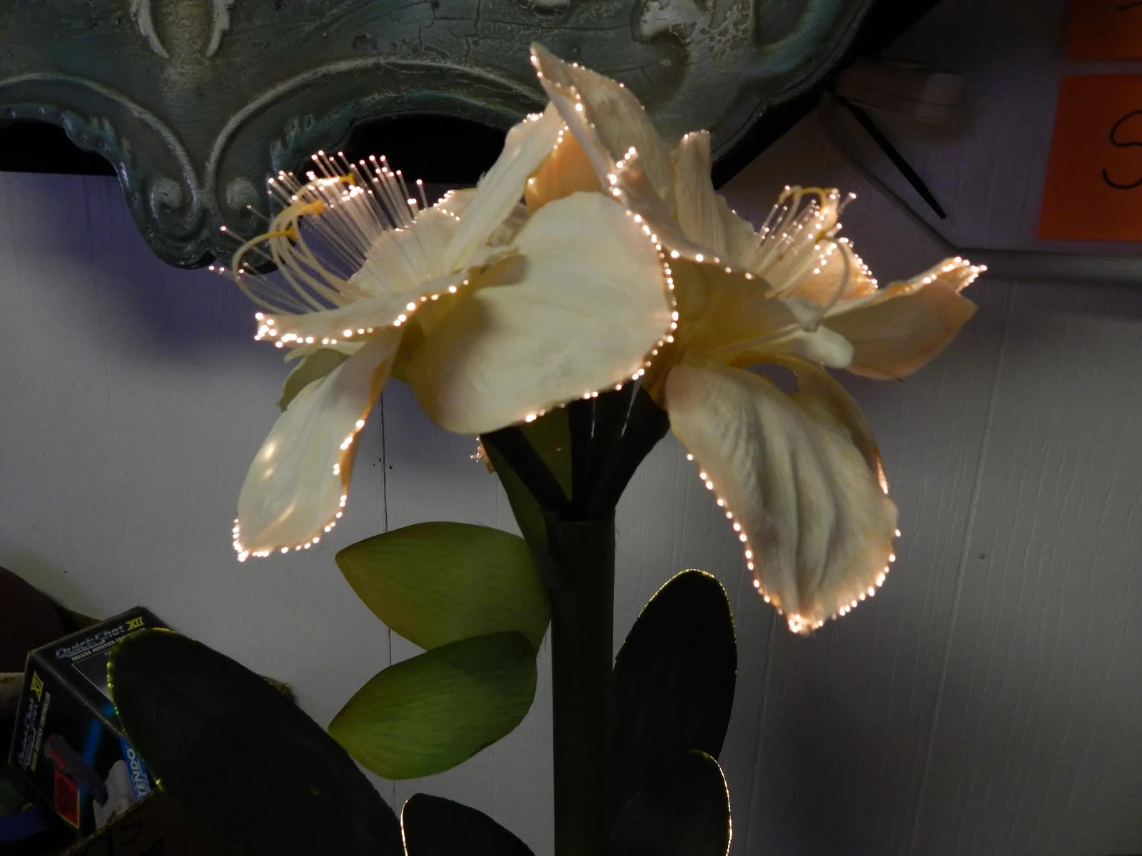 Vintage Fiber Optic Flower in Pot Orchid Decor Holiday **************