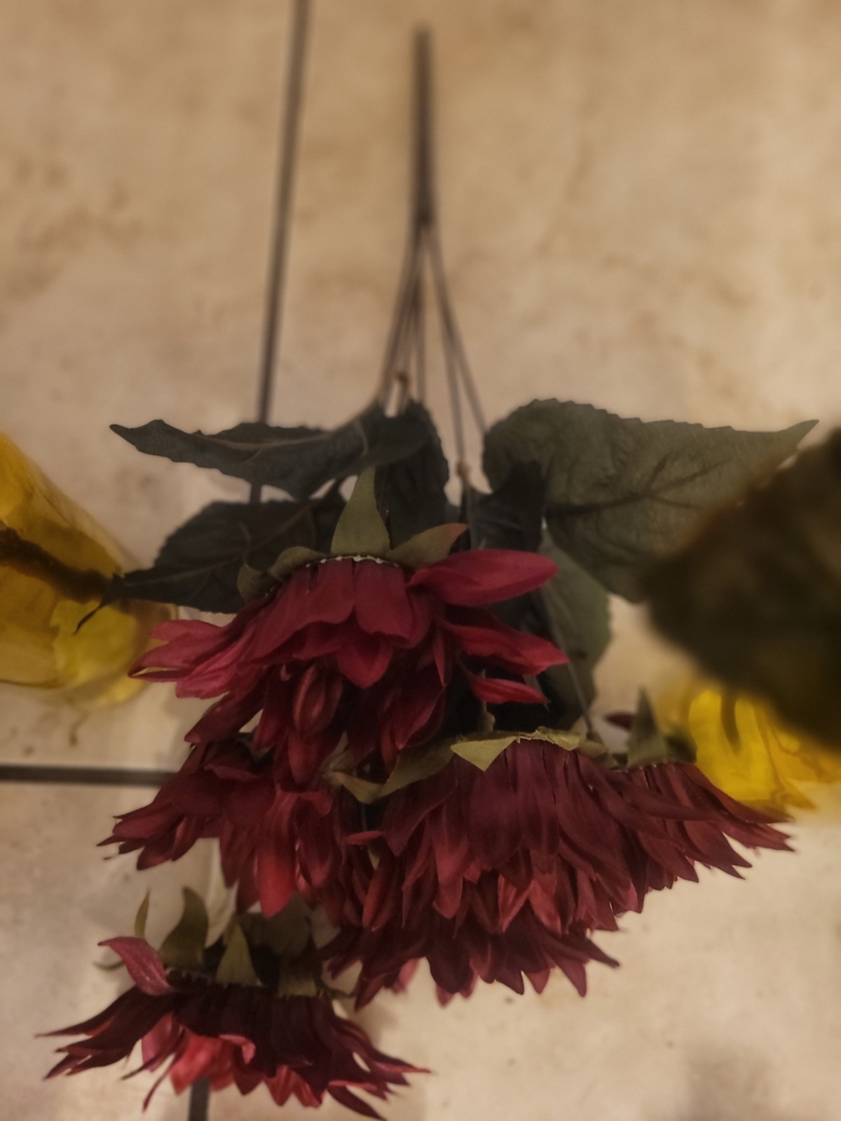 New Artificial Flower Stem Lot Sunflowers Poinsettias Berries Craft Supplies