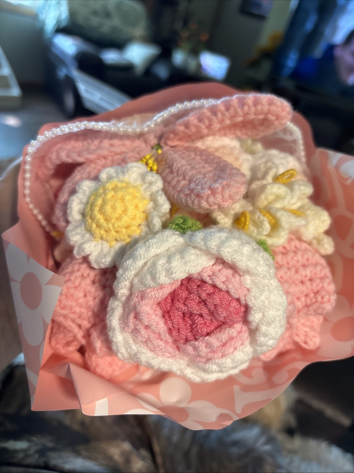 HANDMADE Crochet Yarn Daisy Flower Bouquet, Artificial Pink/White/Yellow NIB