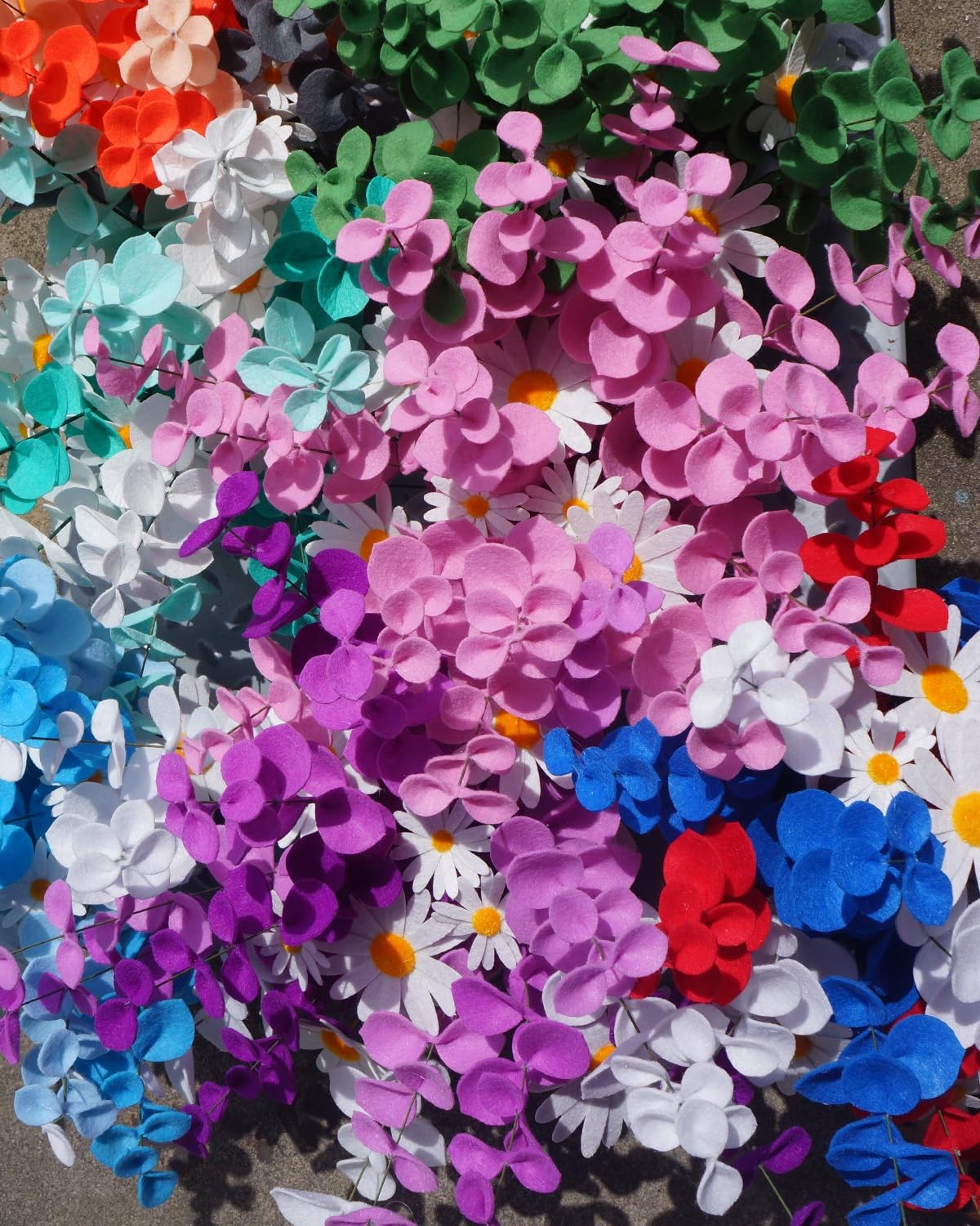 BAZIMA Felt Eucalyptus Daisy Bouquet,Felt Flowers,Multi-Color Felt Leaves,DIY…