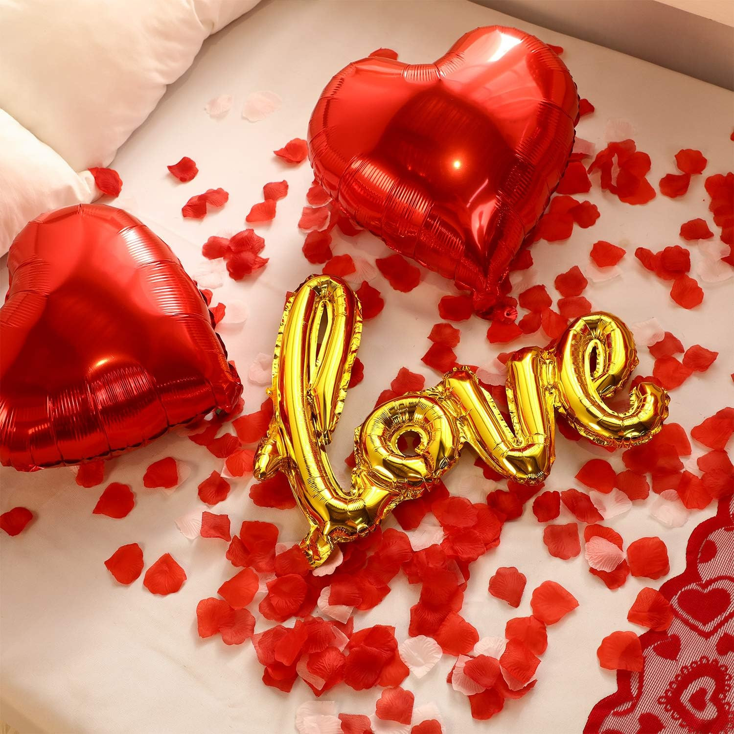 Valentines Day Red Wedding Decorations Artificial Petals Heart Shaped Love Foil