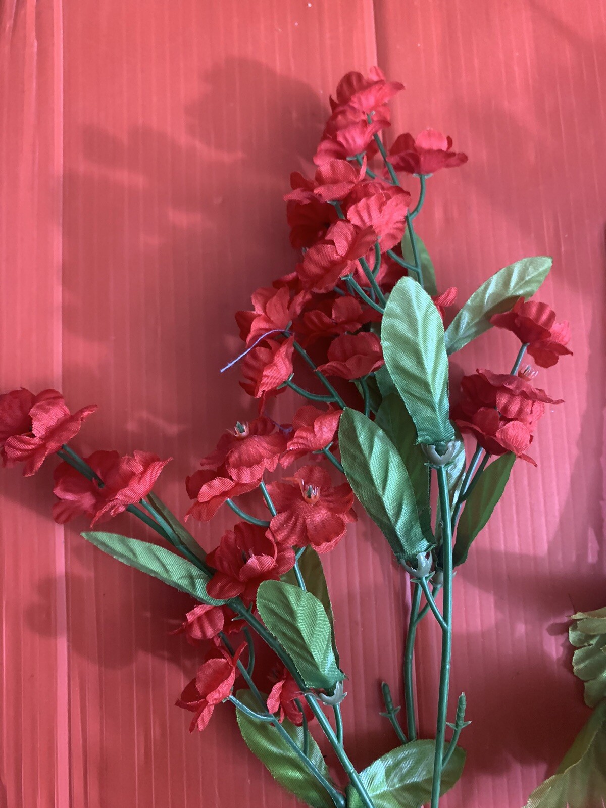 Artificial Flowers Silk Flowers Realistic Flowers (4) Pieces Set – Pre-Owned