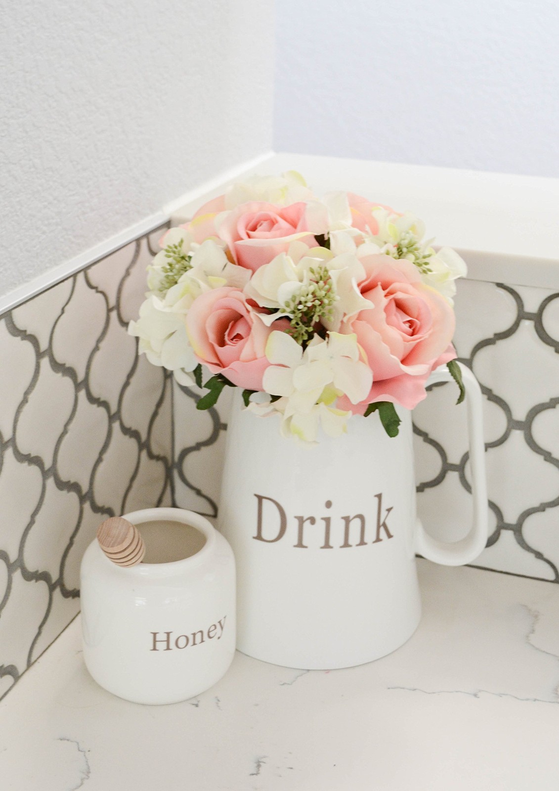 Artificial Rose Hydrangea Flowers Bouquet, 9 Stems Faux Wedding Bouquet for B…