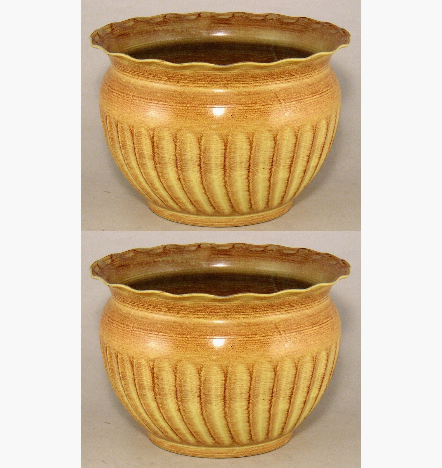 Planter Container Beige Wavy Rim Fluted Surface 8.5″Dia 6″High Set of 2