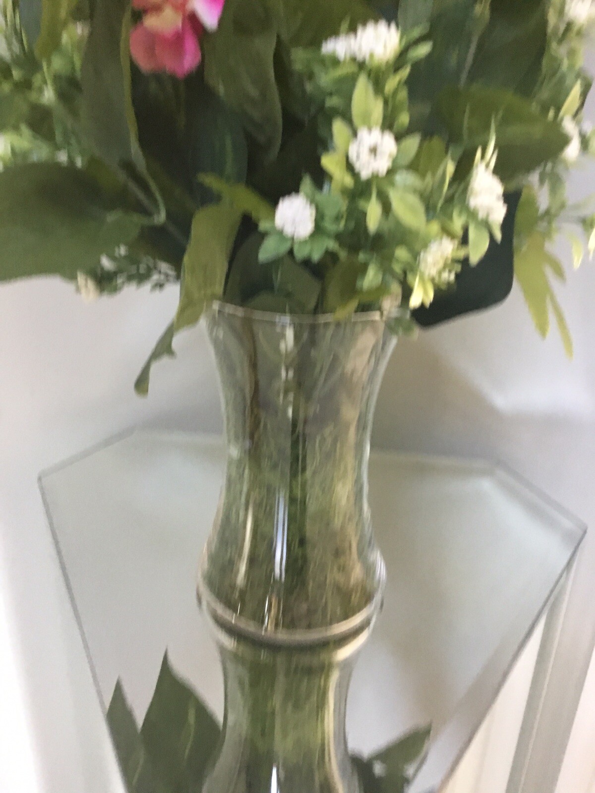 Artificial Flower Arrangement With Pink,white and Green .23×13 With Clear glass