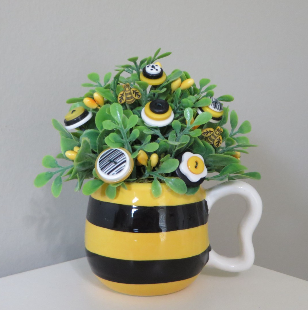 Button Flower Bouquet in MINI Bee Themed Espresso Mug – Summer Home Decor #649