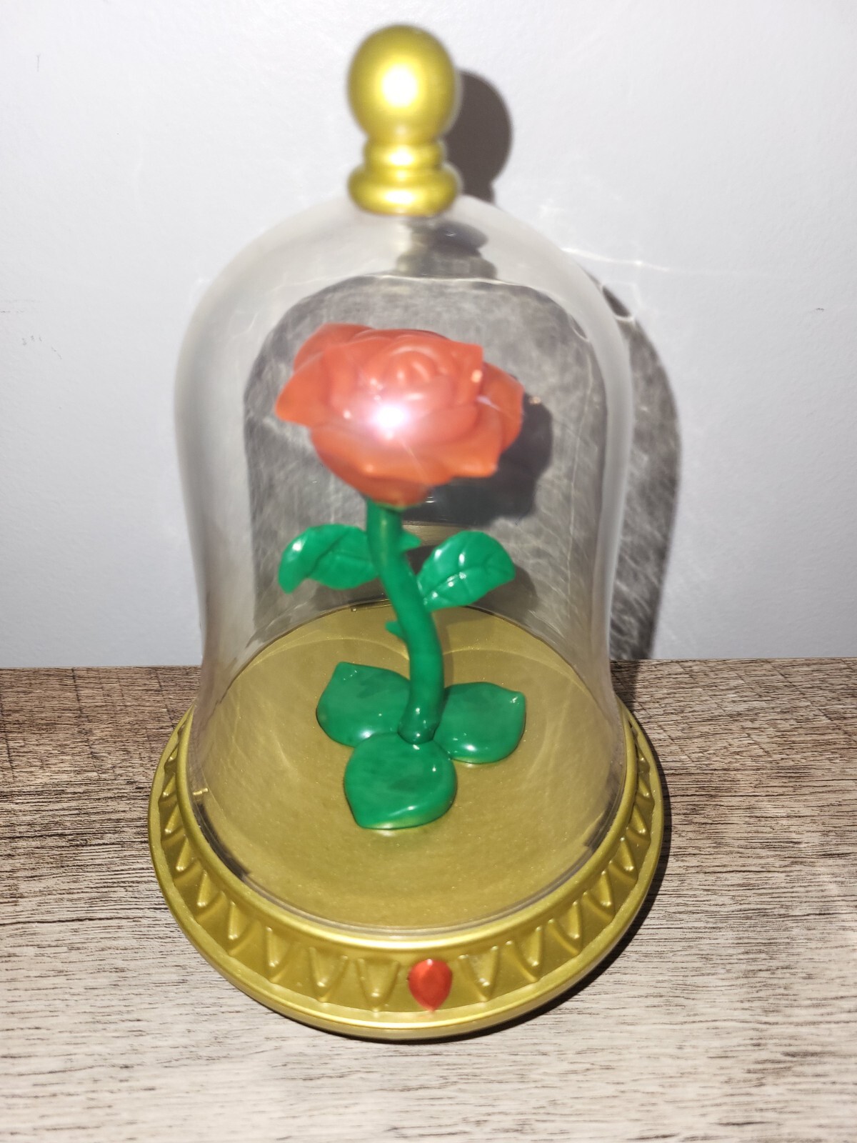 Disney Store Rose in a Glass Dome – Beauty and The Beast 🌹 Belle Light Up