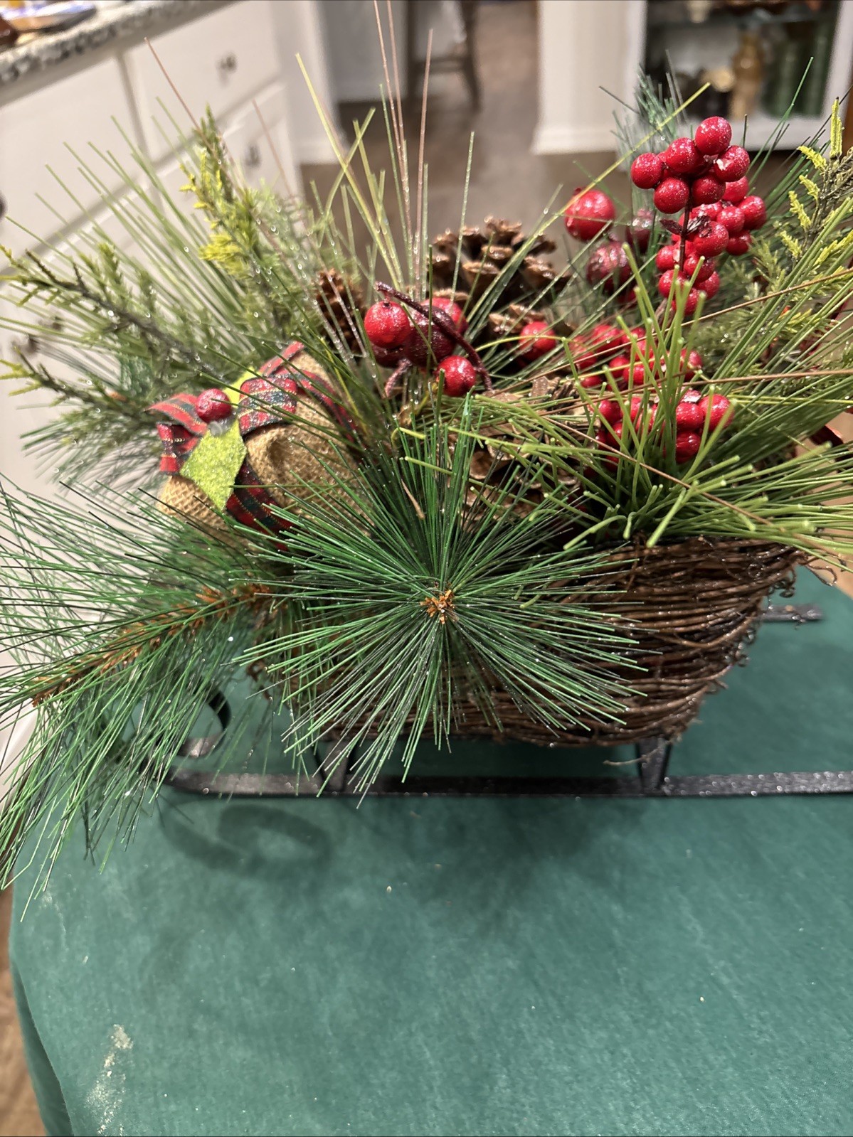 Holiday Sleigh Metal & Wood Mixed Floral Piece Pines Cones Berries Bow Preowned