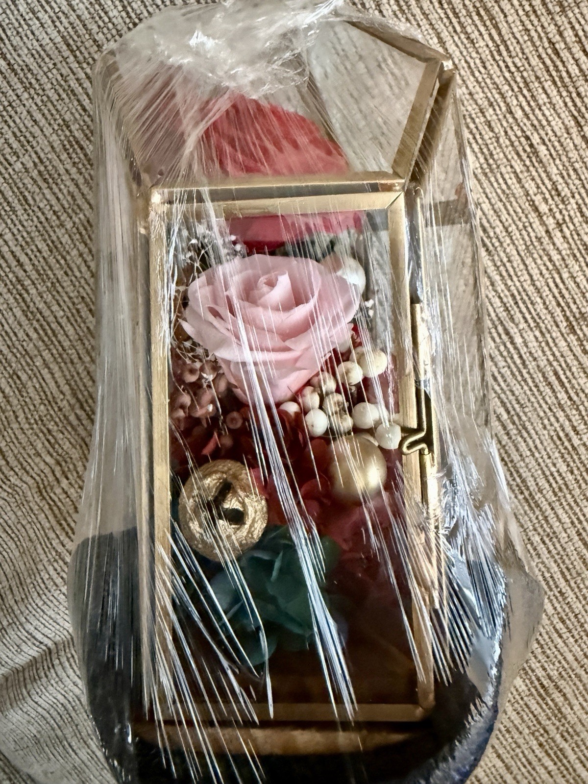 Eternal Rose Preserved Flower in Glass Display Case – New in Box Gift