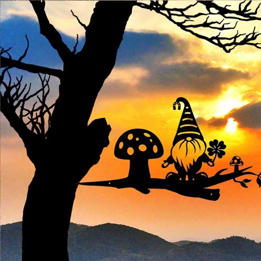 Whimsical Metal Branch Gnome Wall Art – Garden Party Home Decoration
