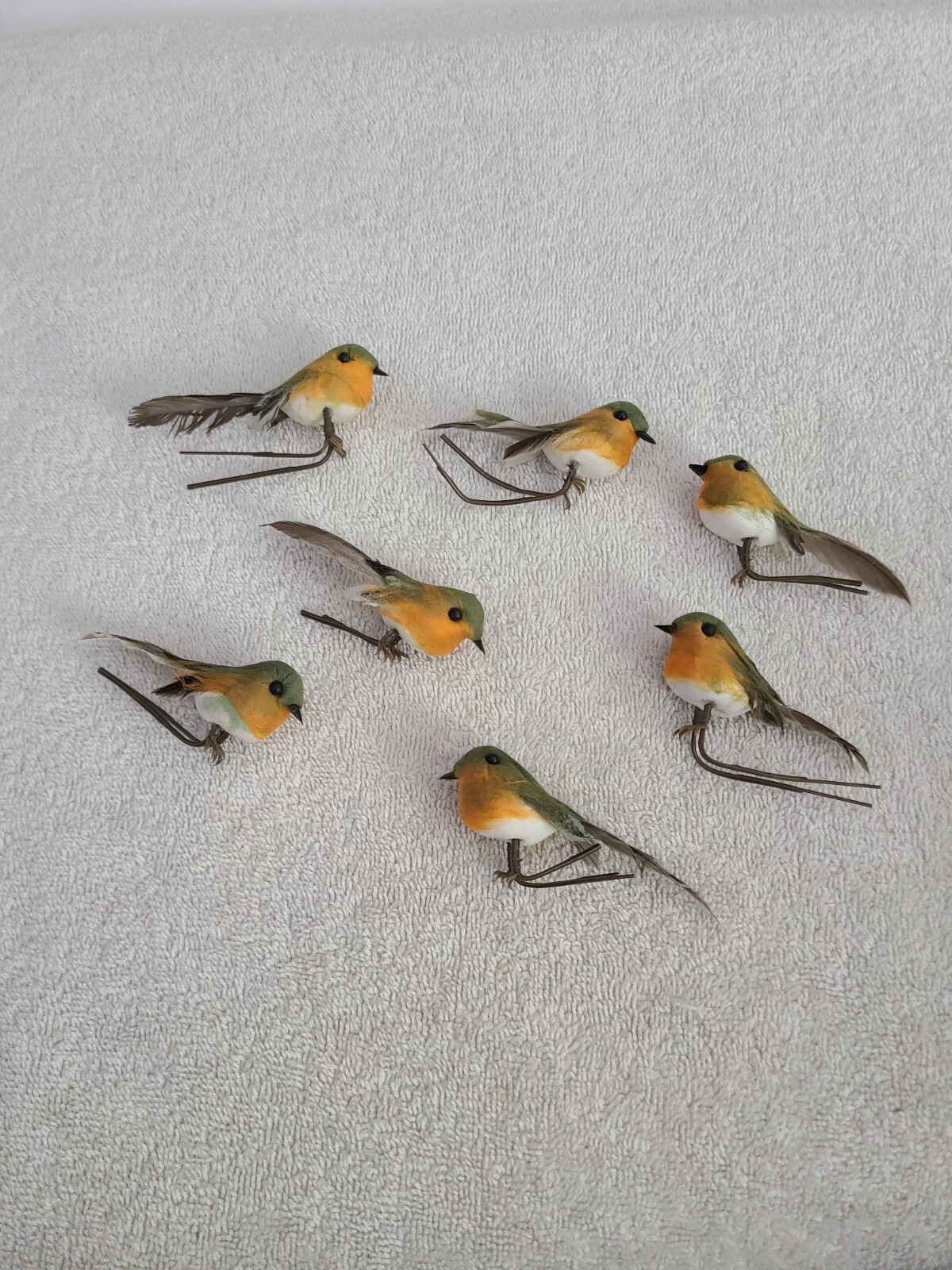 7 ARTIFICIAL FEATHER ROBIN BIRD FLOWER PICK/DECOR MINIS