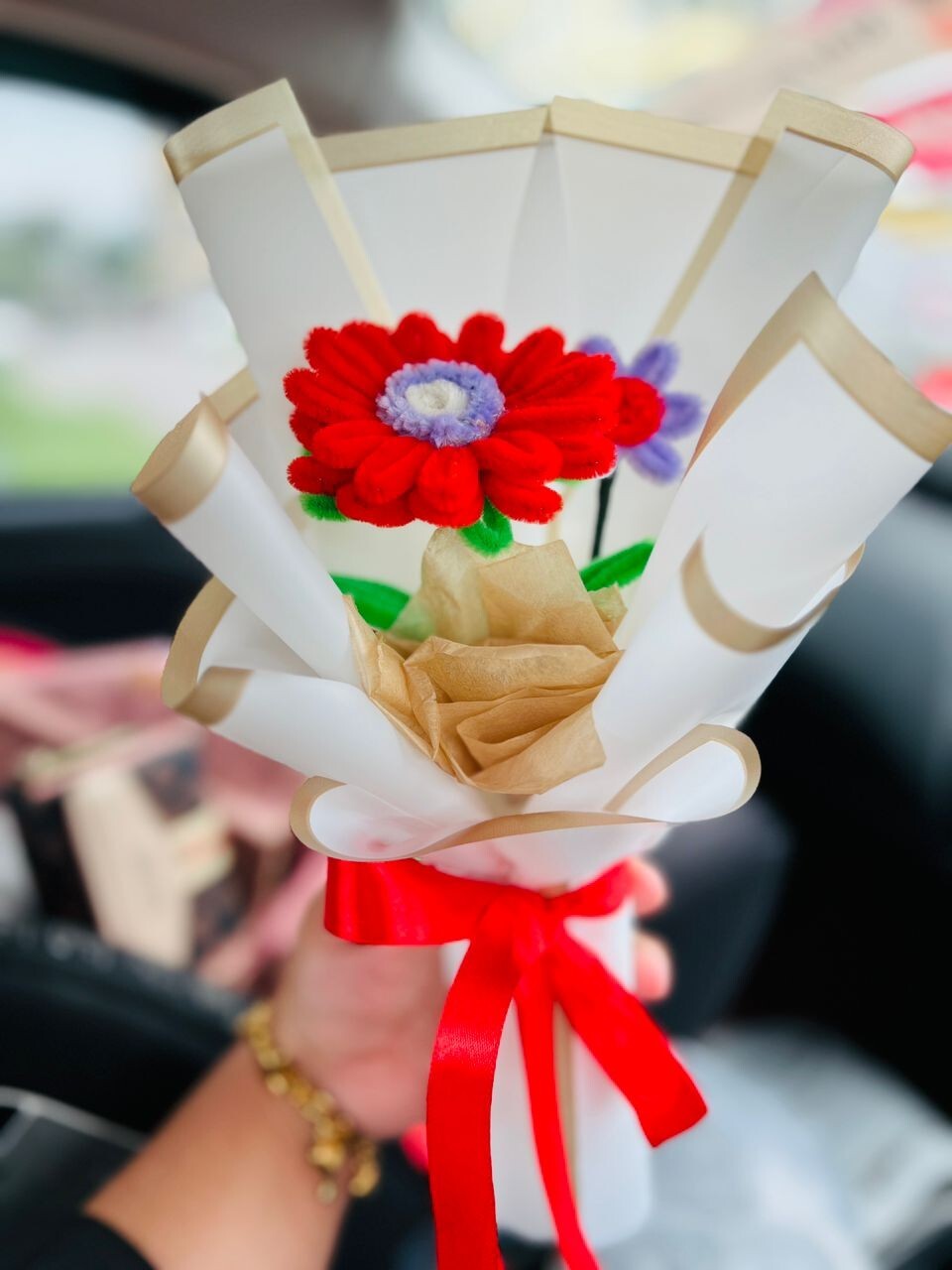 CUSTOMIZED HANDMADE Crocket flower bouquet bear gift surprise HOT SELL
