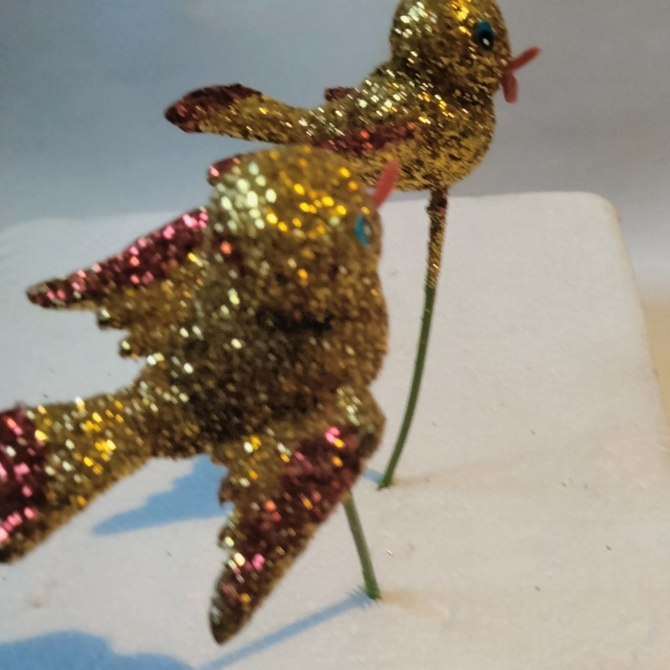Glitter Gold Bird Ornament Green Wire Stem Decoration Crafting Lot 4