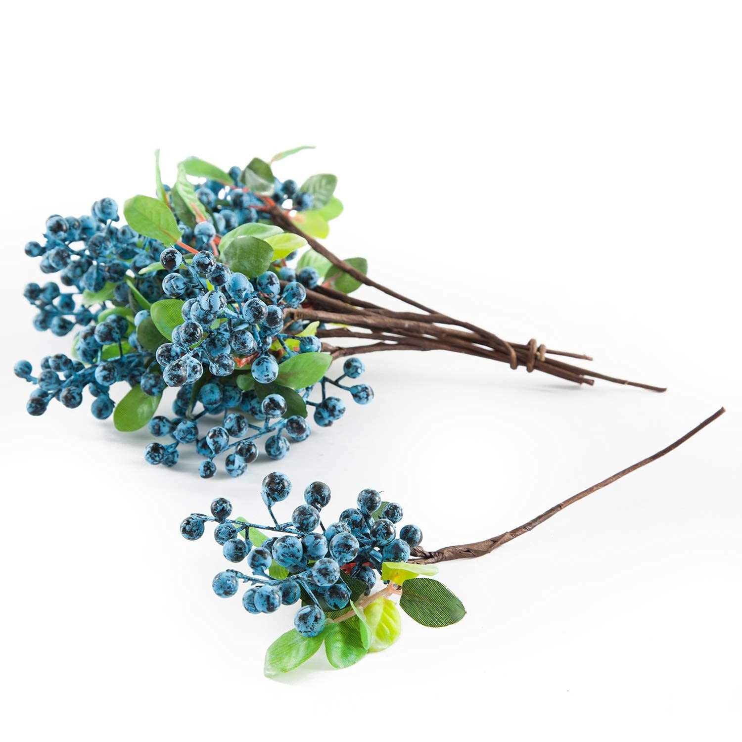 SHACOS Artificial Blue Berry Stems Pack of 20 Fake Blue Berries with Green Le…
