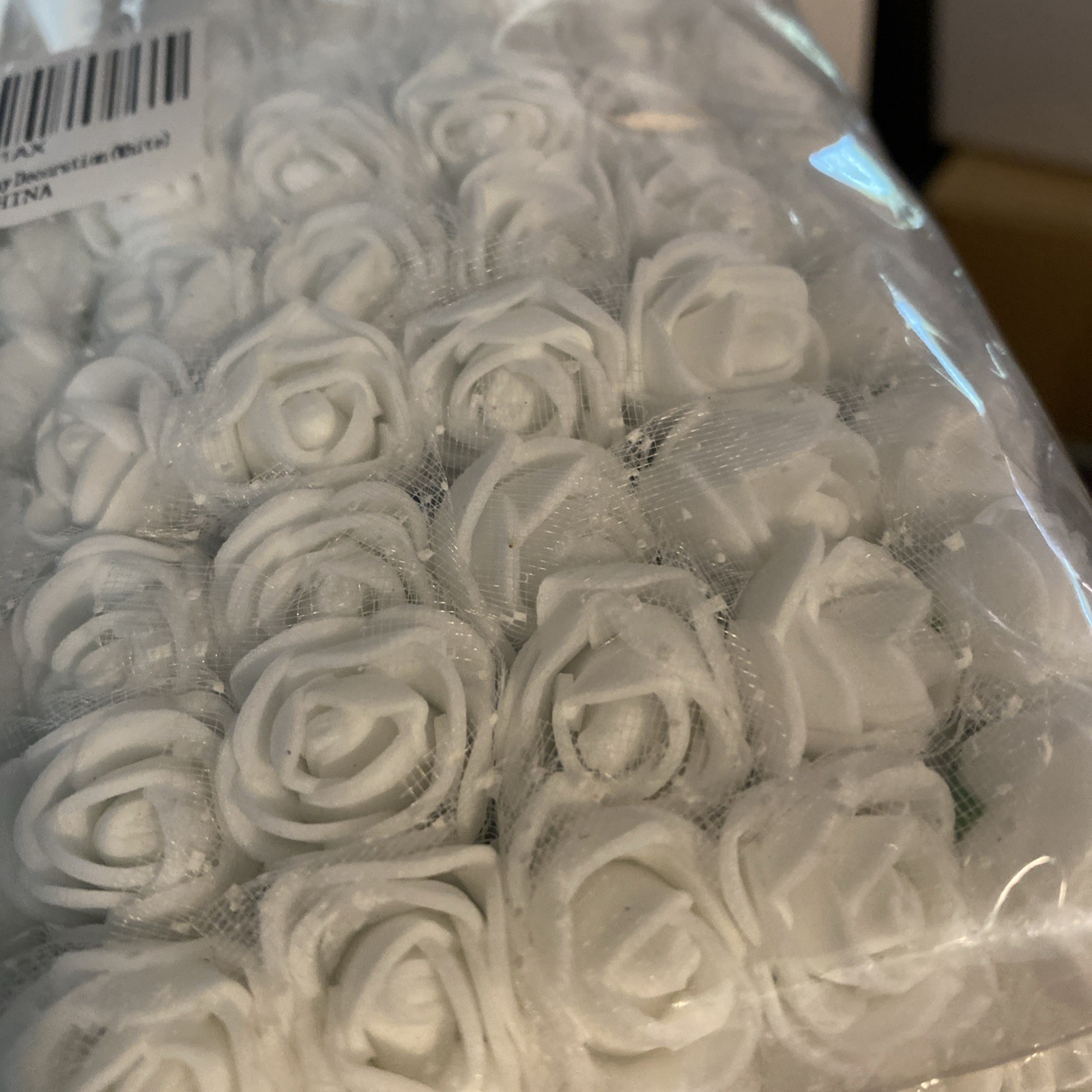 1000. PCS White. Artificial Foam Rose Heads 0.06 Faux Flowers For Crafts