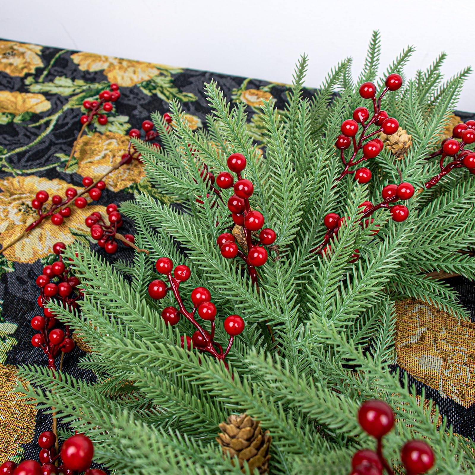 50 Pack Christmas Tree Decorations 6.5 Inch Artificial Stems Red Picks for Xm…