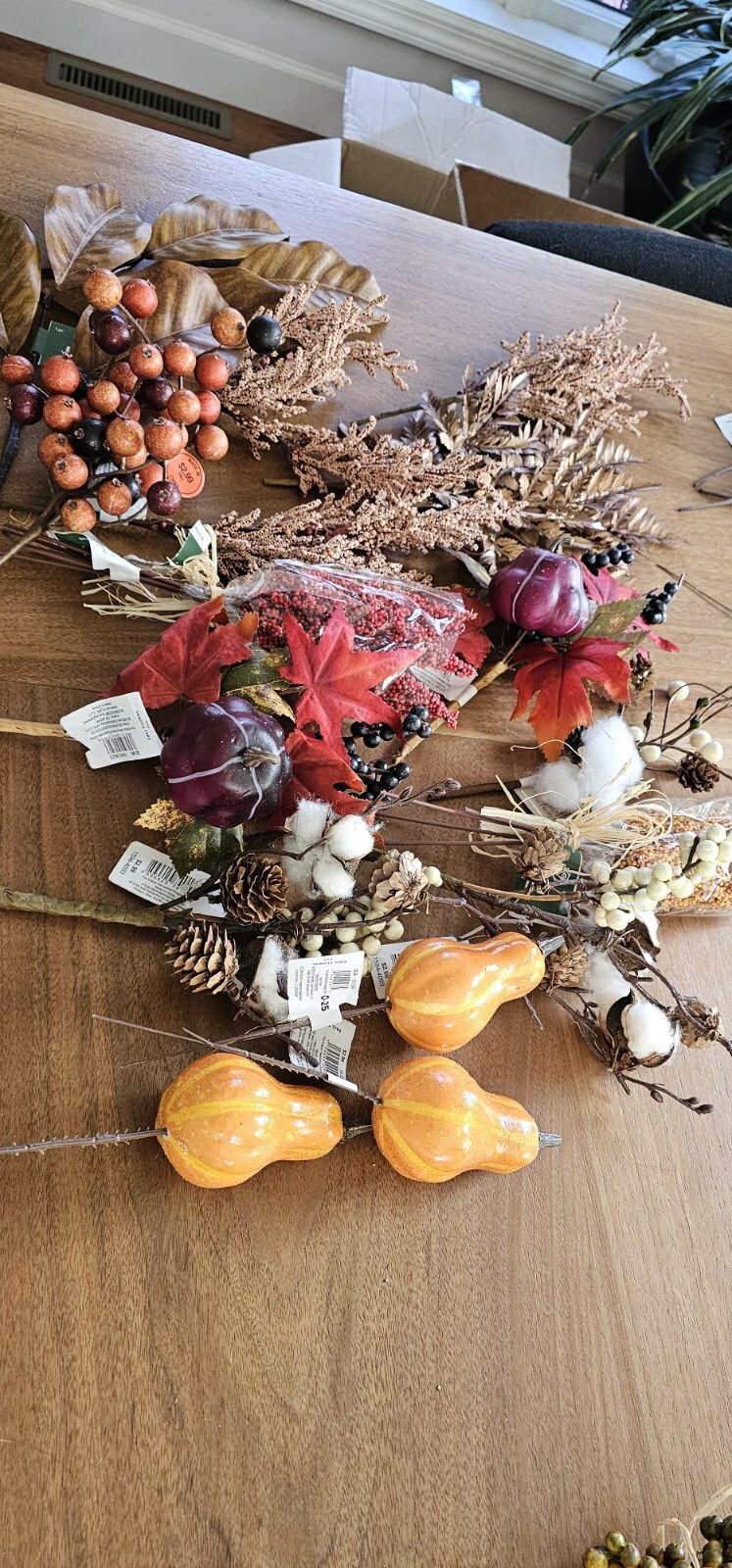 Fall Autumn Branches Stems Bundle Lot 60 BN