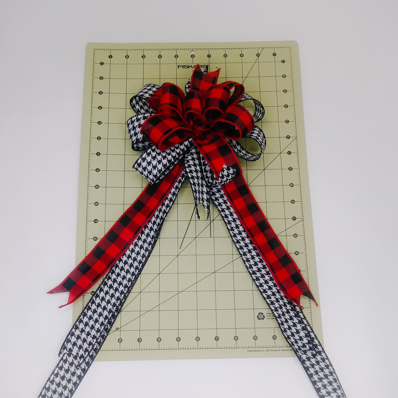 Red and Black Buffalo Check and Houndstooth Christmas Bow