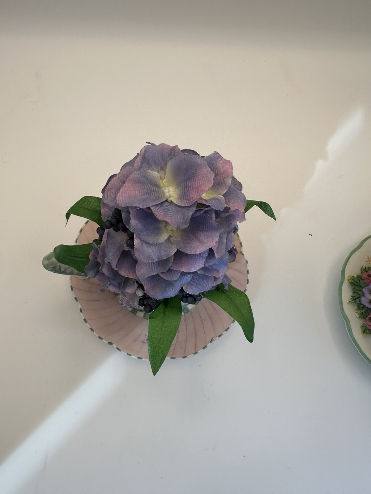 Set of 2 Resin Teacups Mug with Faux Flowers A Richesco Corp CottageCore Decor
