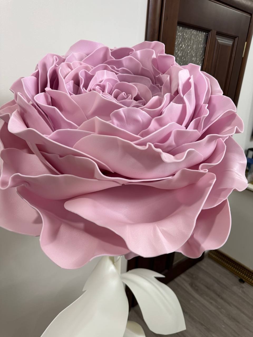 Large Decorative Flowers Foamiran Flowers Window Display Decor / Große Dekoblume