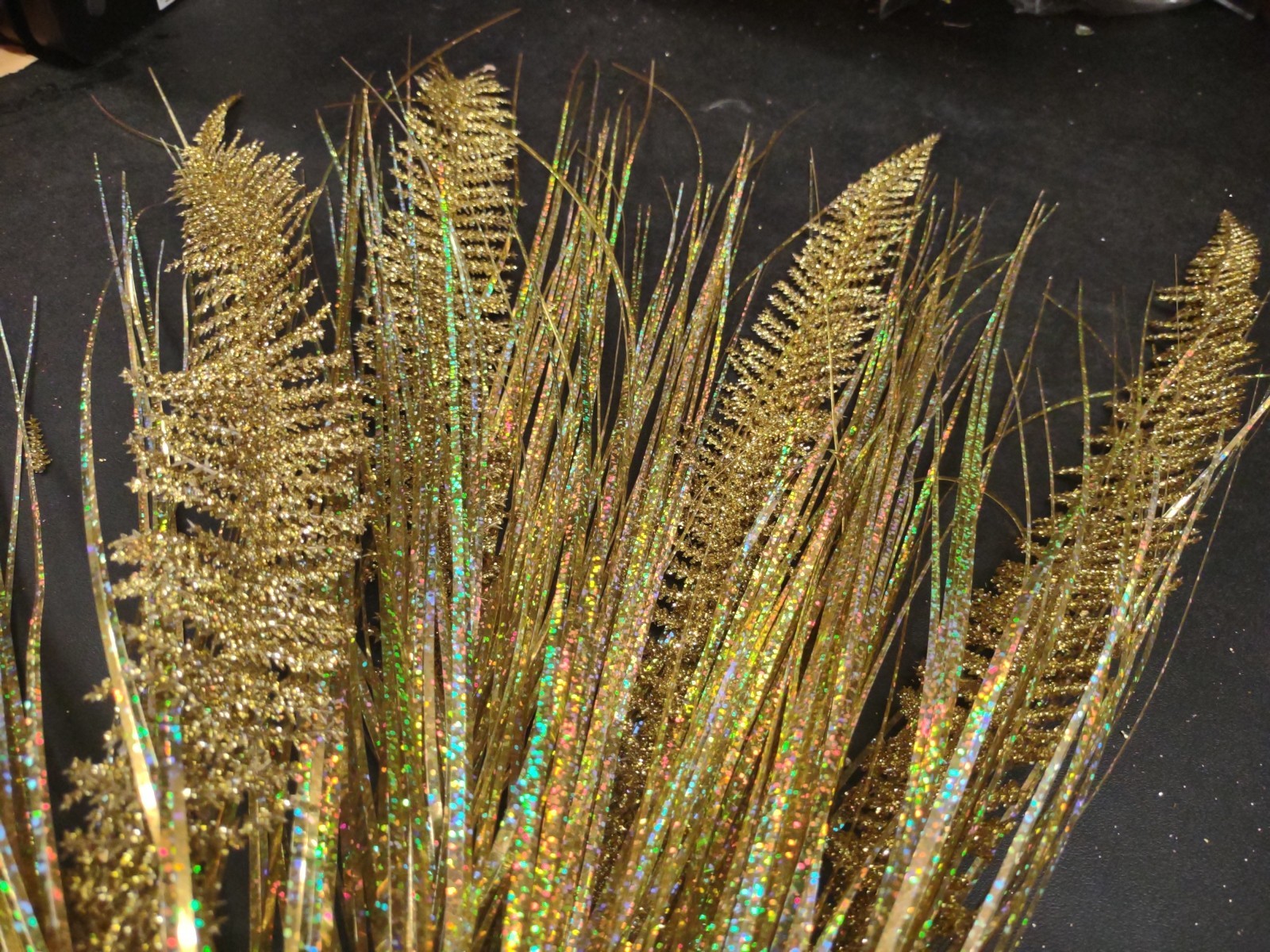 Retro Plastic Dragon Fern Bush With 200 Stems of Holographic Grass Greenery, 24″