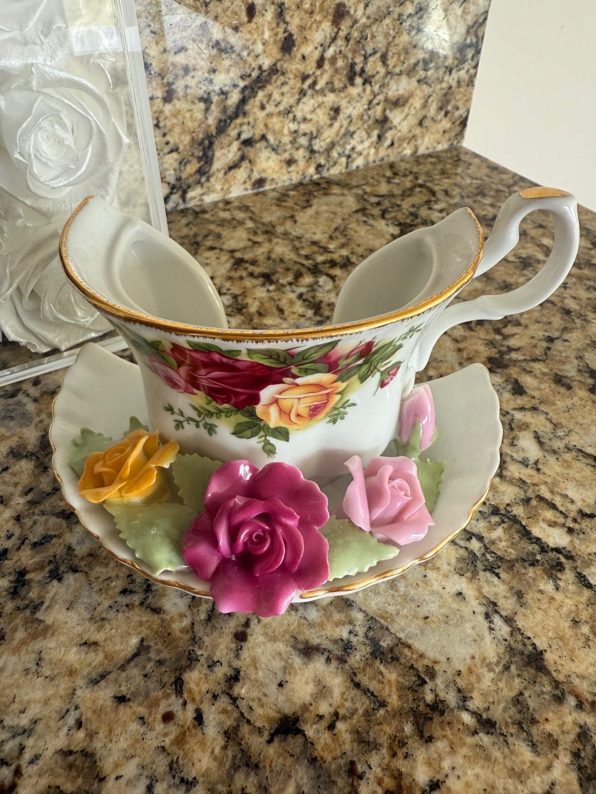 royal albert night light cover only(no light)and vase with flower