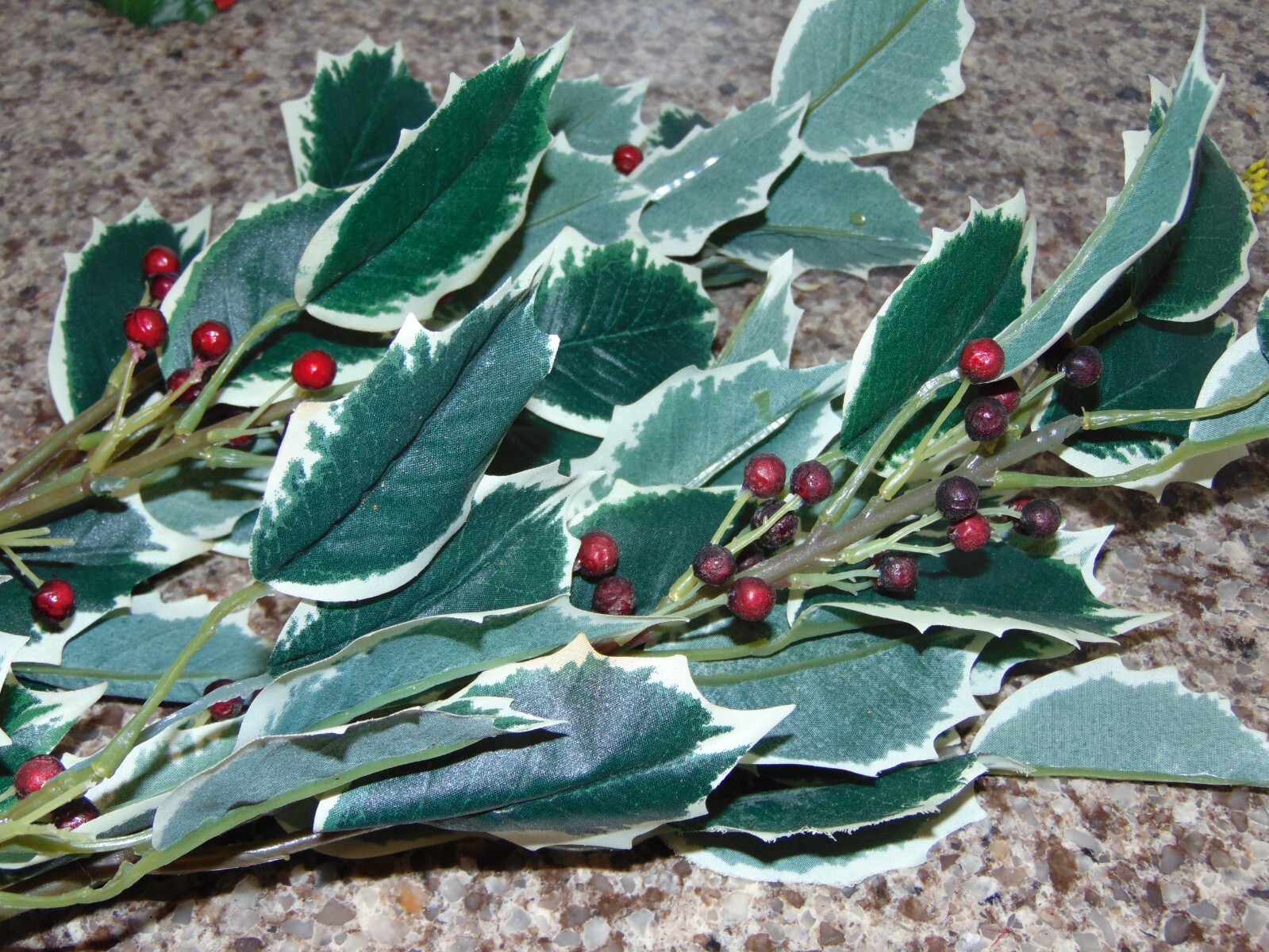 Lot of 8 Bunches Stems Holly Berry Bush Christmas Decoration Silk 17-30″
