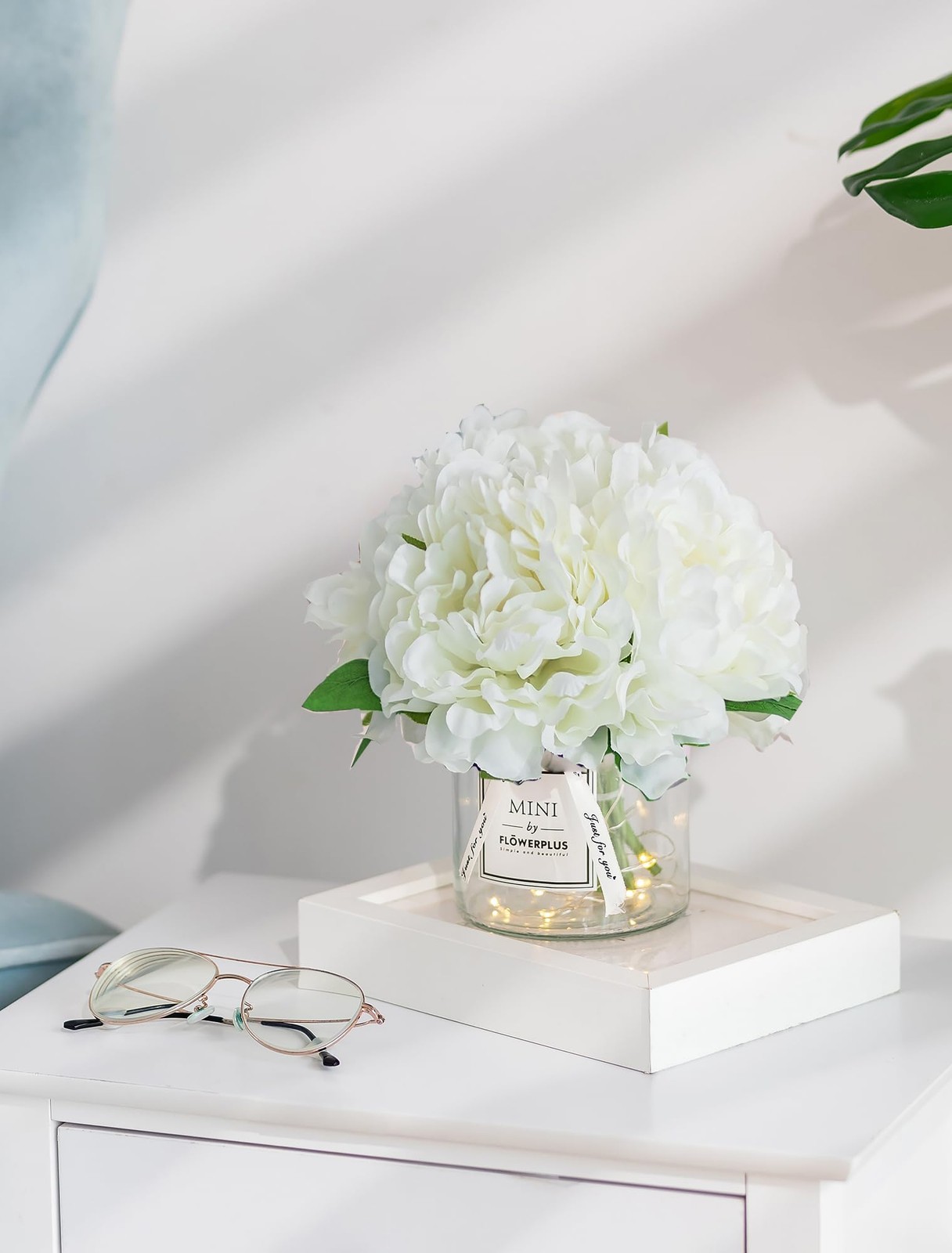 Fake Flowers in Vase for Table: White Artificial Hydrangea with Glass Vase LE…