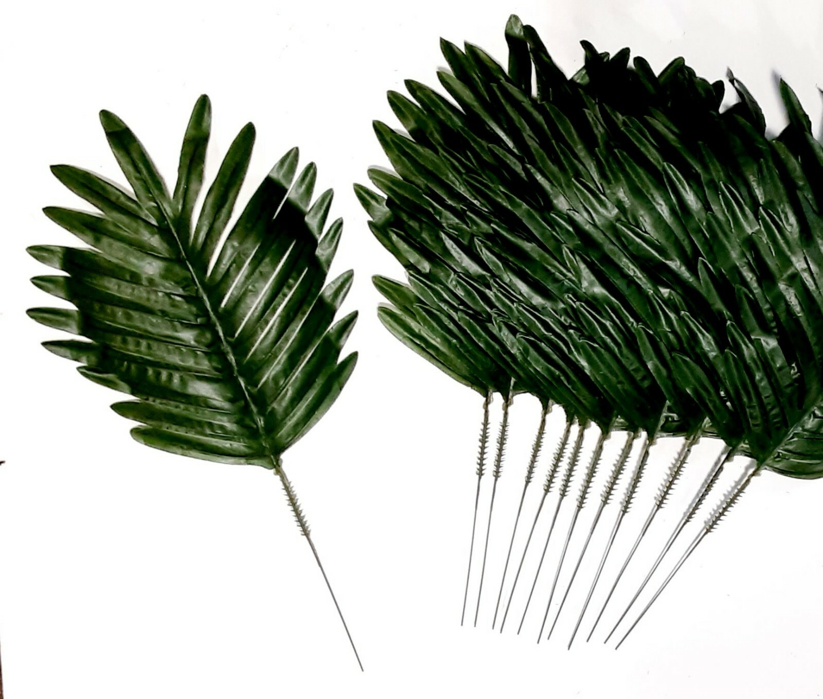 (12 Leaves) 15″ Green Fern Palm Silk Greenery Plant Flower In/ Outdoor Decor USA