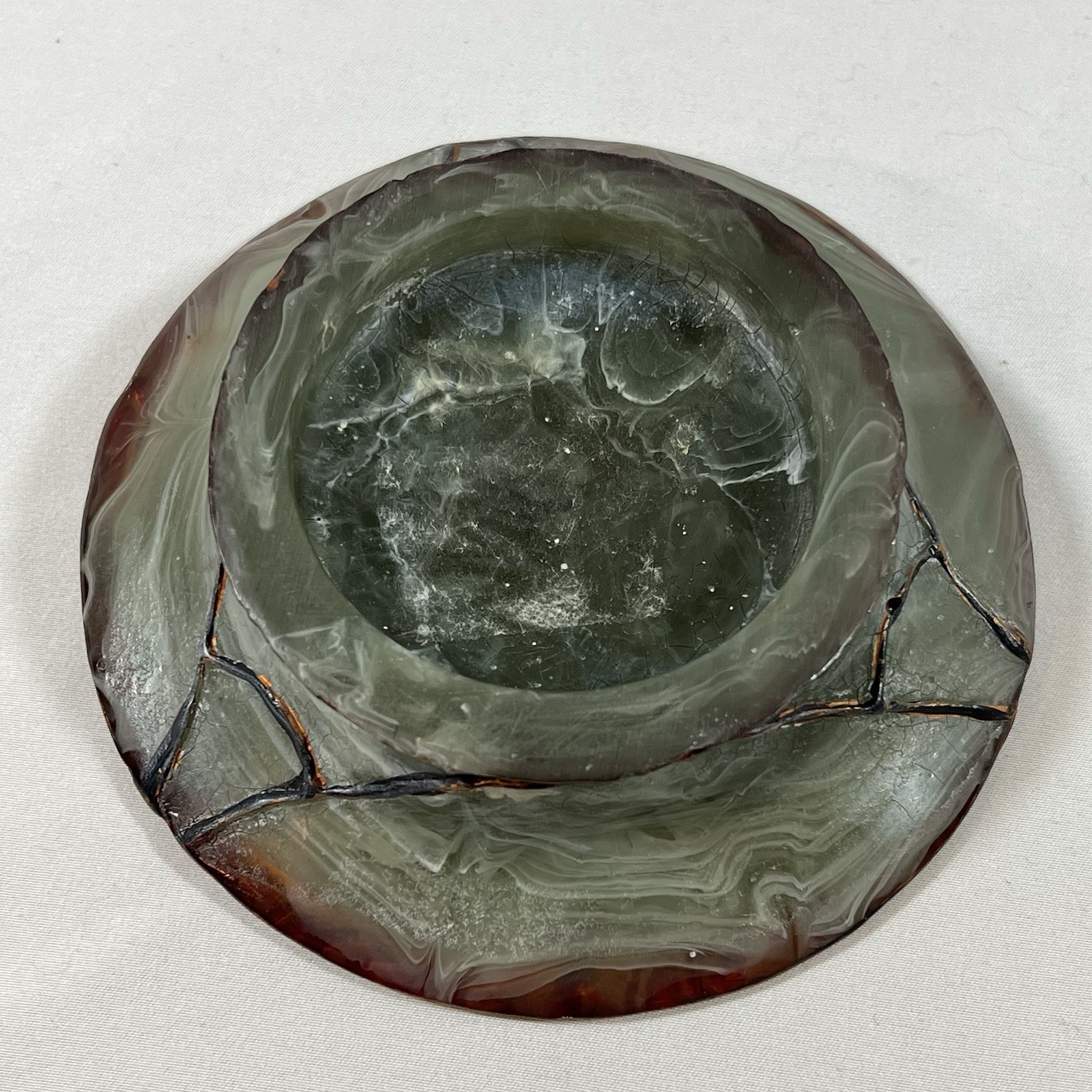 Vintage India Ink Pressed Flower Green Resin Fresh Fields Soap Dish & Container