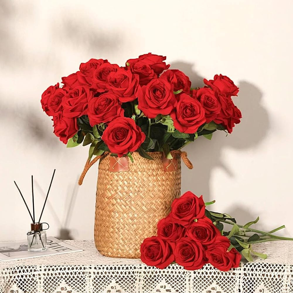 12PCS Artificial Roses Realistic Velvet Silk Flowers Long Stem Faux Flowers Bouq