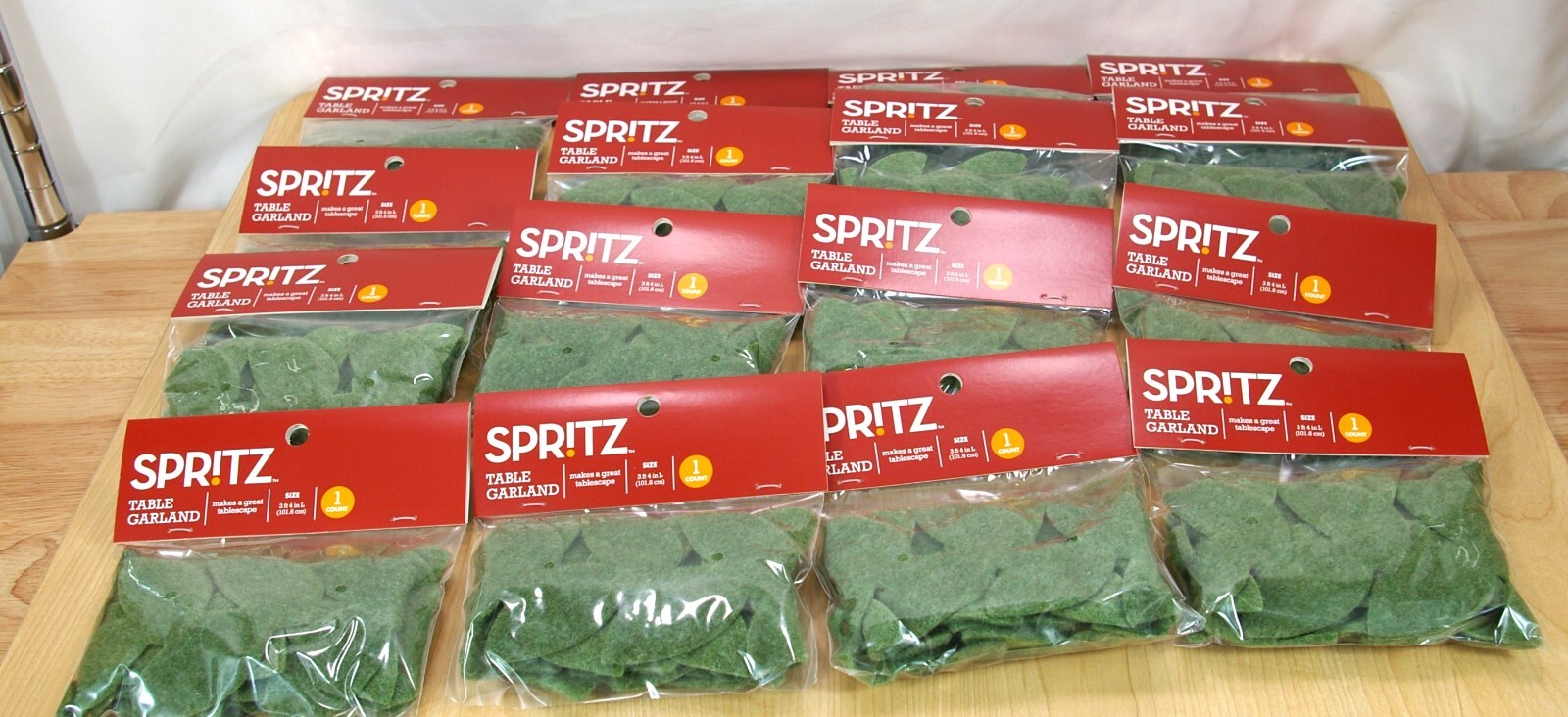 Lot of 16- Spritz  Floral Leaves Soft Felt Table Garland Décor 3FT 4IN