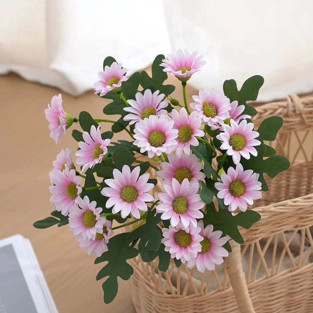 Chamomile Daisy Bouquet Made of Silk and Plastic for Living Room Bedroom Decor