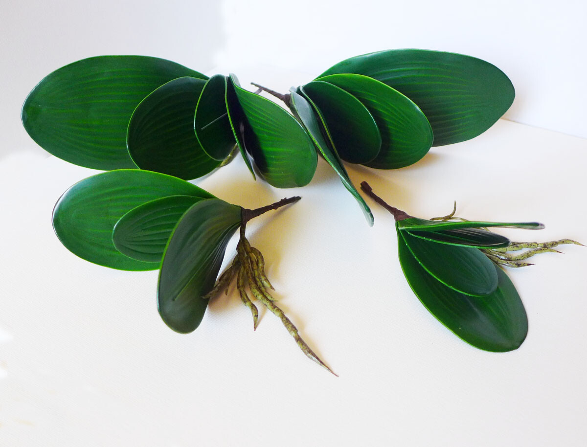 Artificial Plants Butterfly Orchid Real touch Leaf Phalaenopsis Grass (3 sizes)