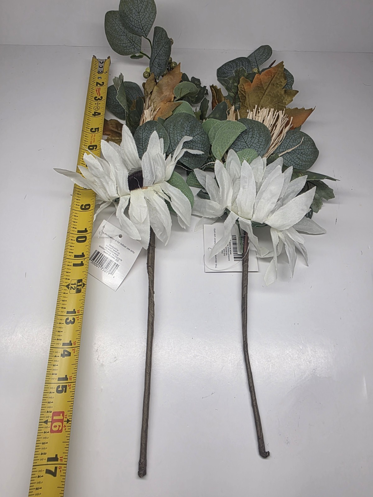 White 🌻Sunflower Pick with Maple Leaves, Wheat and Berries NWT Set of 2