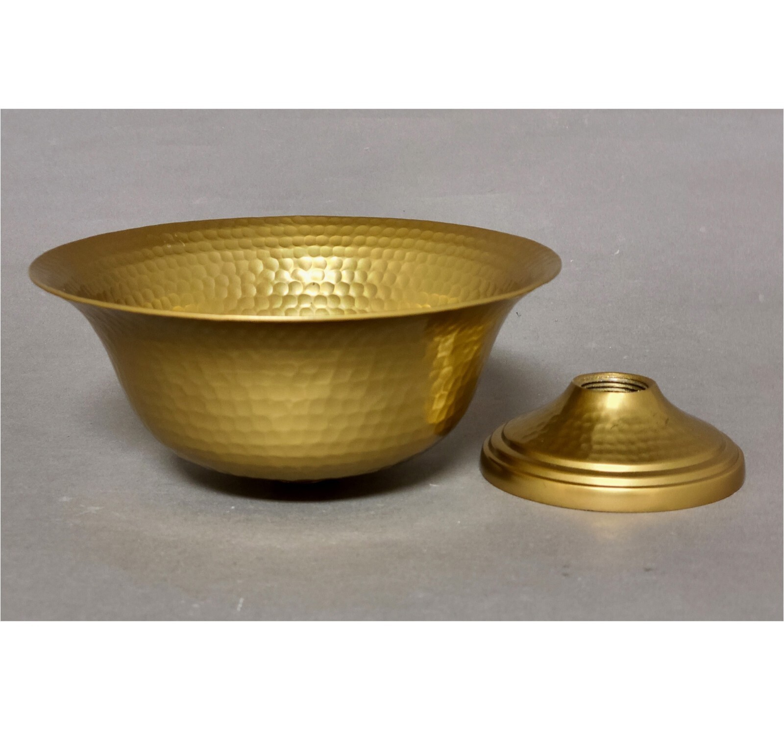 Compote Bowl Vase Gold Finish Hammered Low 8″Dia 4.5″High Set/2 FREE SHIPPING