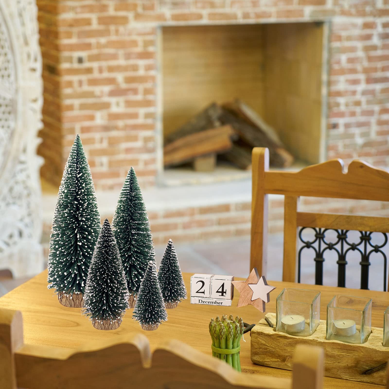 Mini Christmas Tree Desktop Miniature Pine Sisal Bottle Brush Wooden Base
