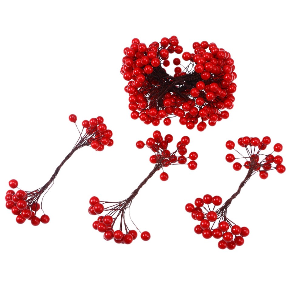 400Pcs Holly Berries Red for Christmas Decorations and Floral Arrangements