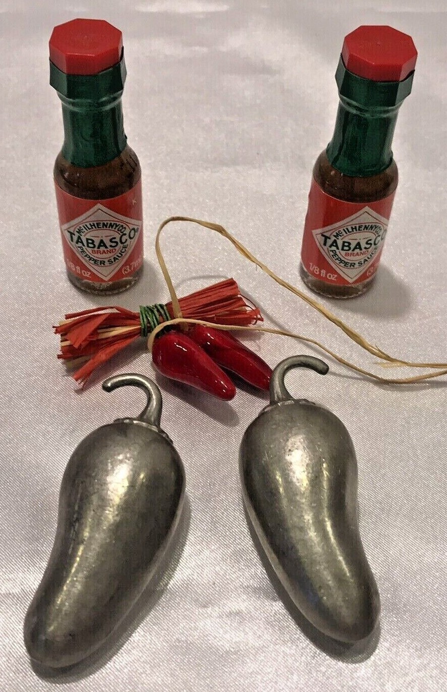 Chili Pepper Paper Weights Metal Kitchen Bar Decorations Home Table Accent Hot