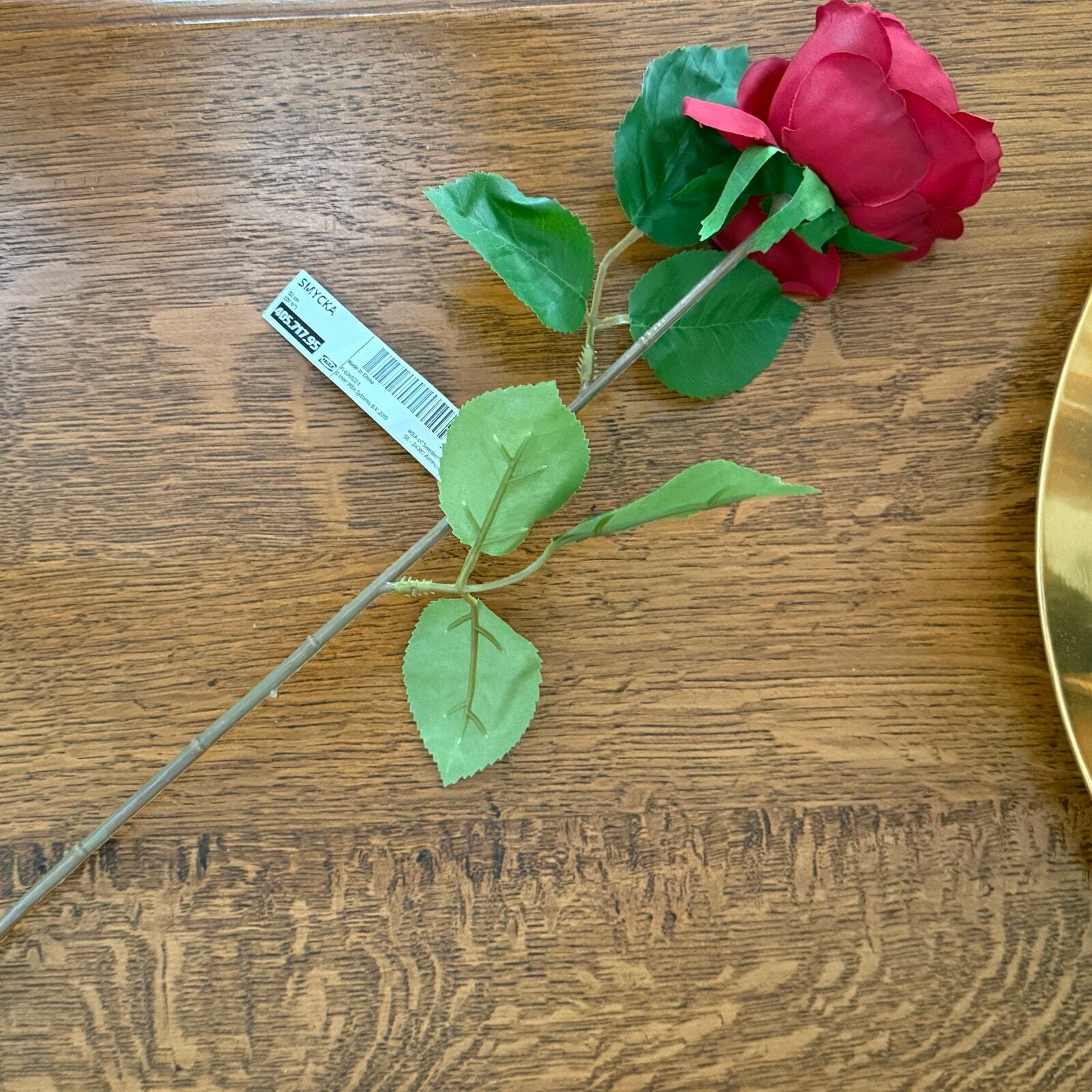 IKEA SMYCKA 1 Dozen Artificial Red Roses 20 ½ ” (12 Roses) Vase not included.