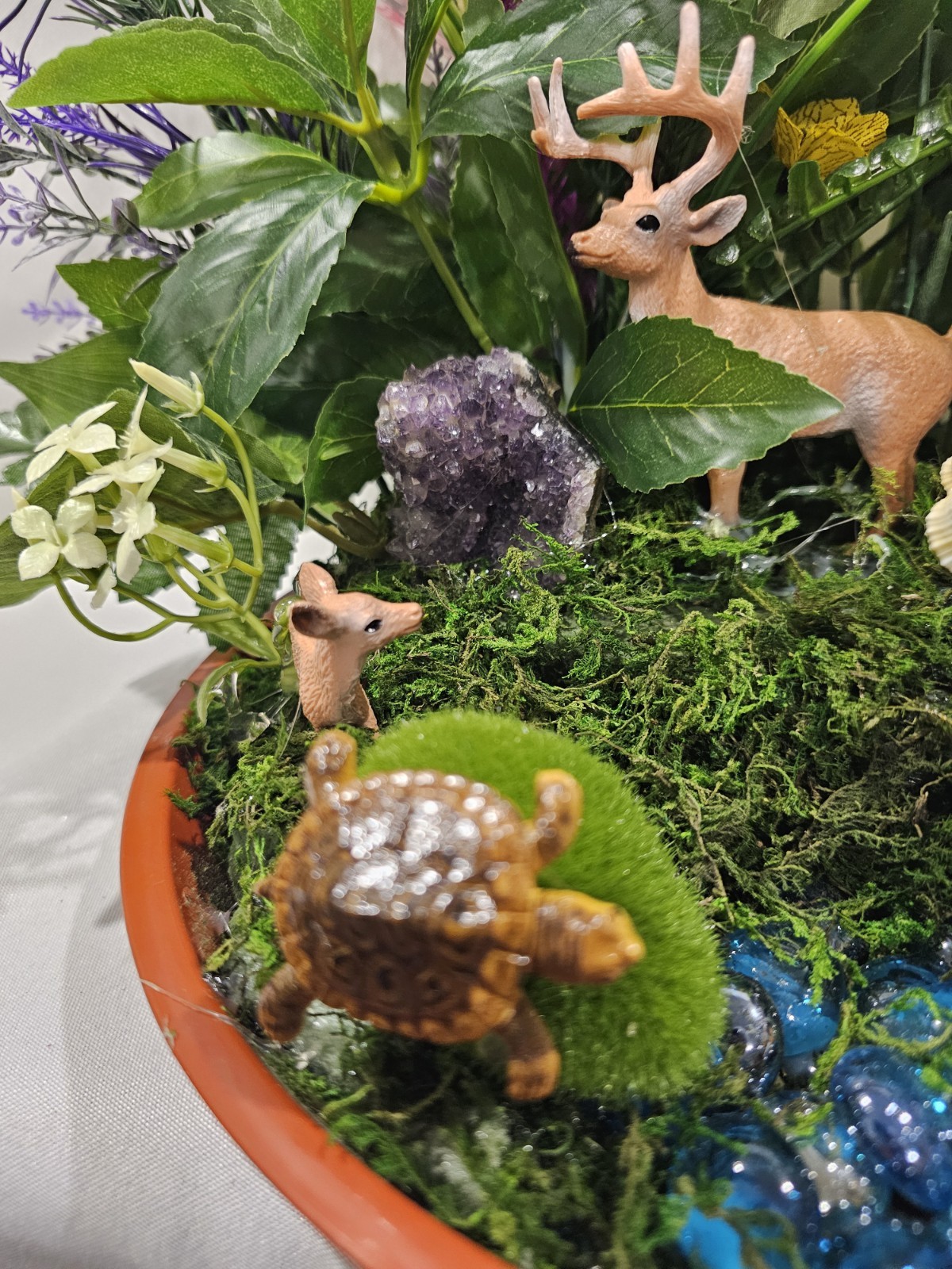 Dish Garden Artificial Flowers greenery Arrangement BOY FISHING deer other