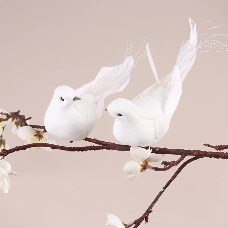 1 Pc Artificial Feather Pigeon: Simulation Fake Dove for Christmas & Weddings