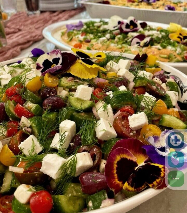 FRESH EDIBLE /GARNISH FLOWERS Multi Color Violas Free Overnight Ship WEDNESDAYS