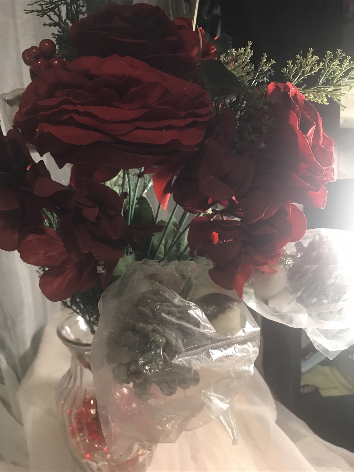 Winter Christmas Rose Cotton Pinecone Bouquet Faux Flower NWT Floral Stem Decor